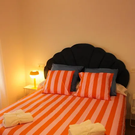 Hihome Catedral 旅馆